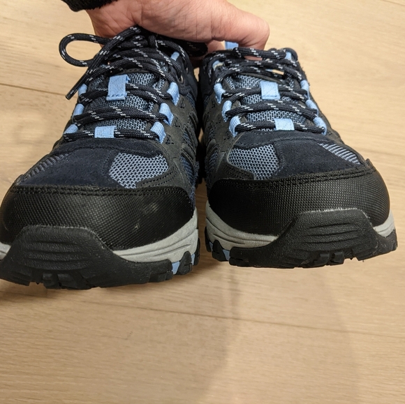 Sketchers Outdoor Athletic Shoes - Picture 3 of 11